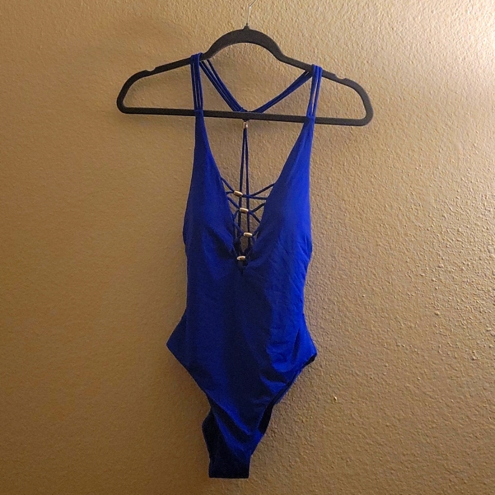 One piece swimsuit
